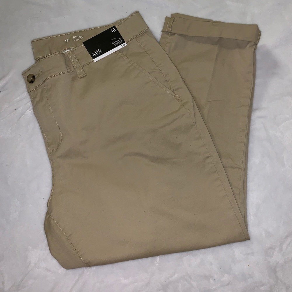 NWT a.n.a. Khaki Cropped Chinos, Size 16
